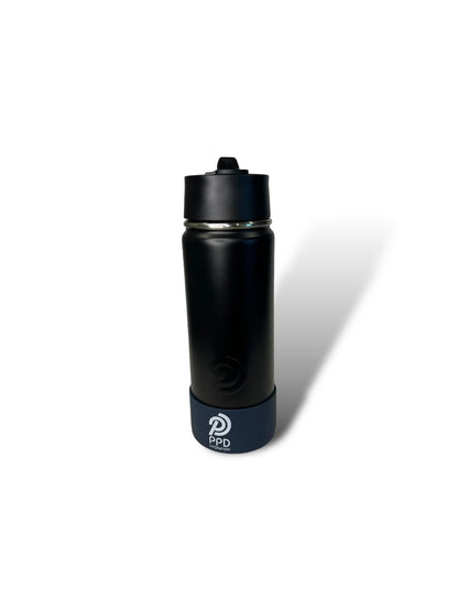black 750ml 25oz stainless steel double insulated water bottle with black bumper and sports lid with long straw engravable