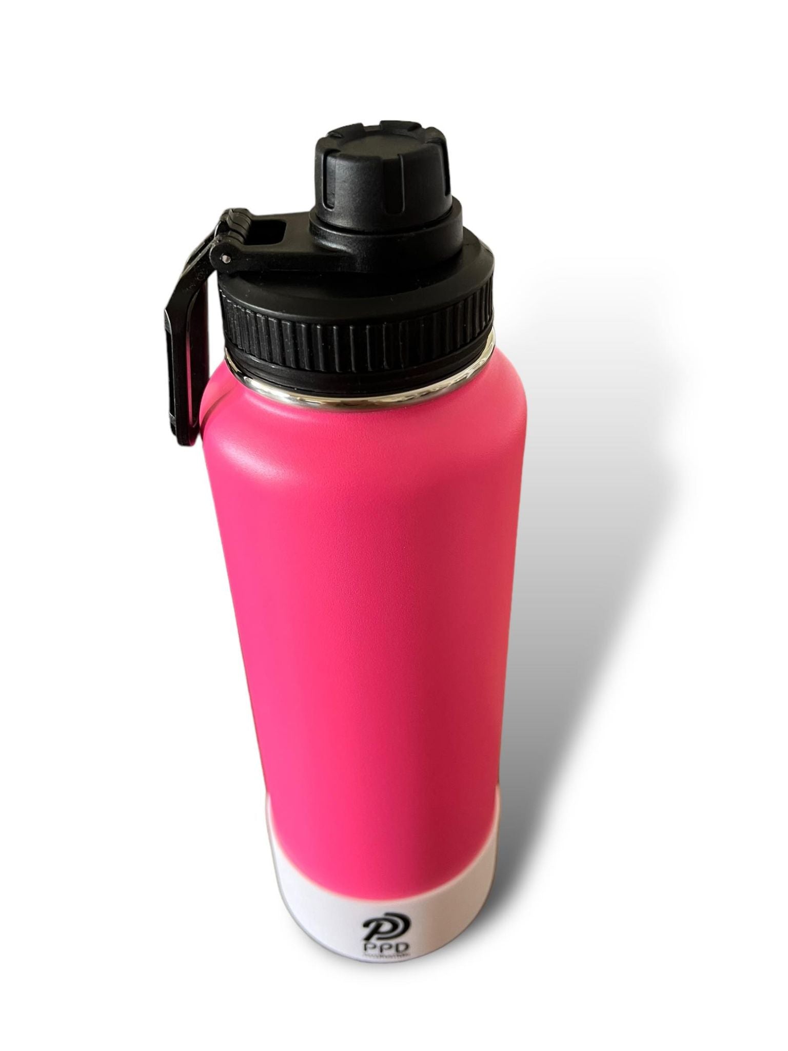 hot pink water bottle with white bumper 750ml 25oz stainless steel double insulated  with lid and straw engravable