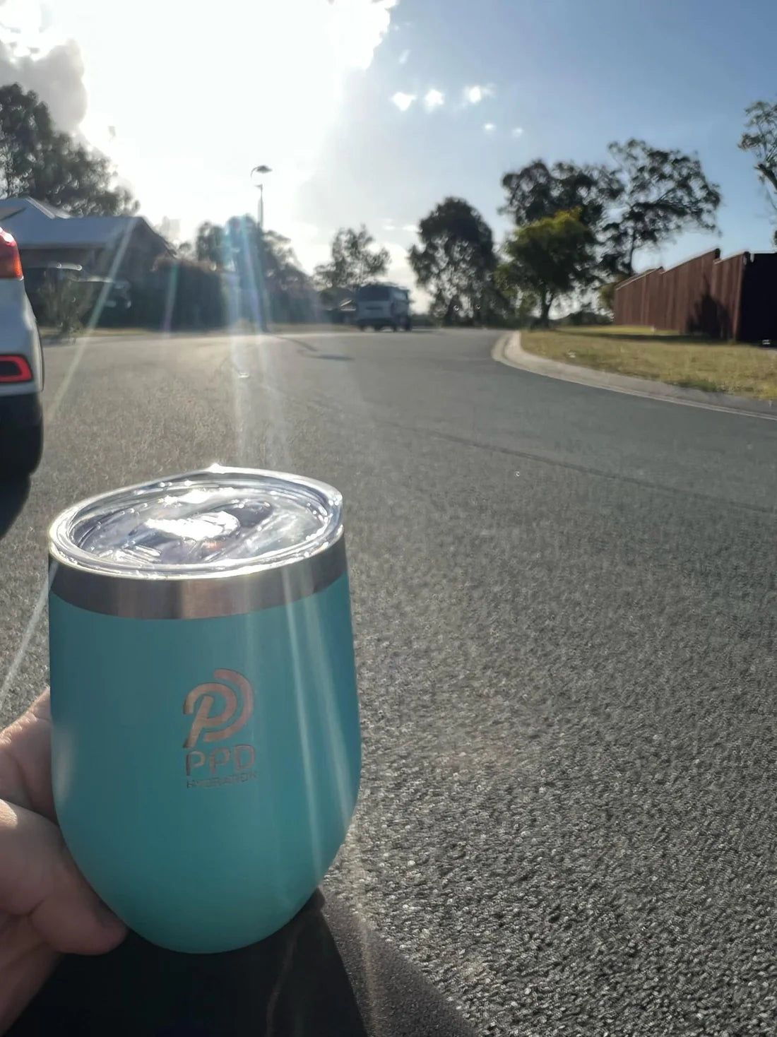 teal stainless steel tumbler with magnetic lid