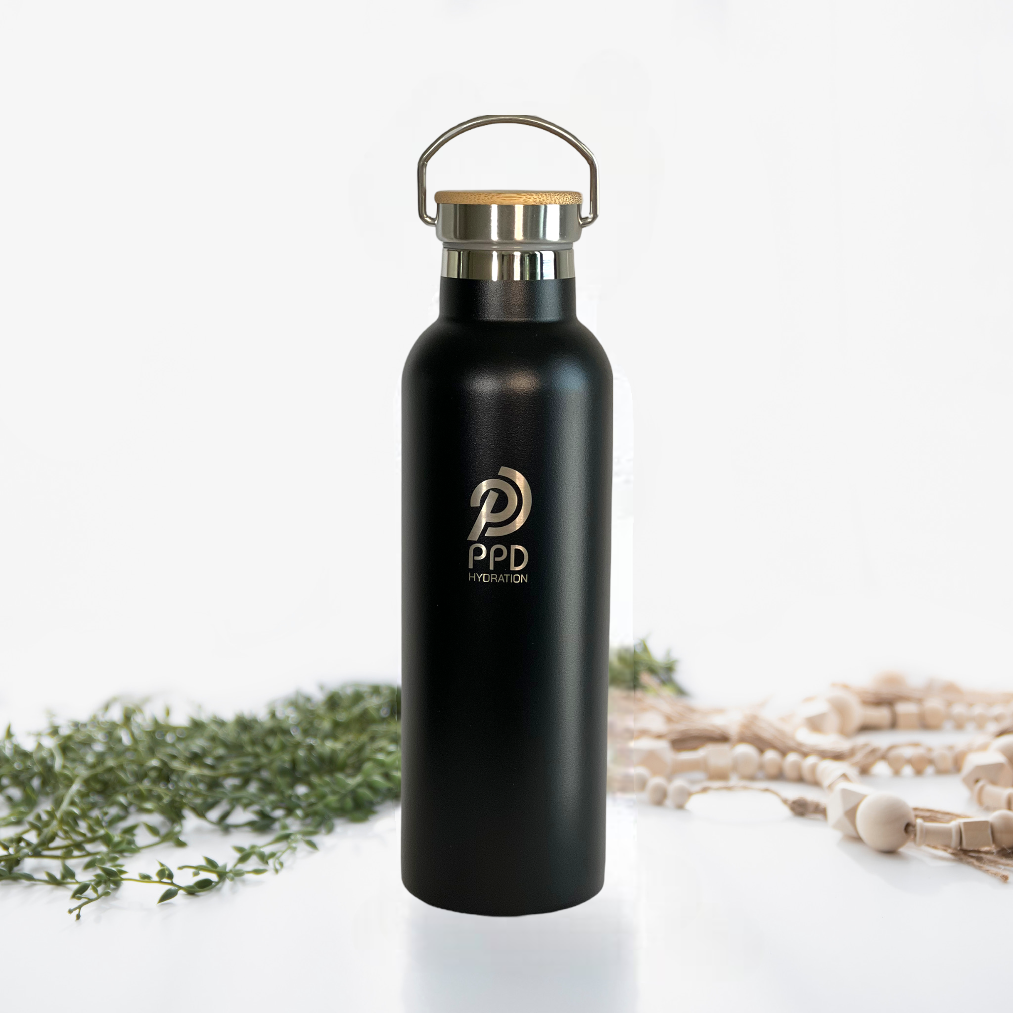 Black Stainless Steel Water Bottle - Double Wall Insulated 750ml